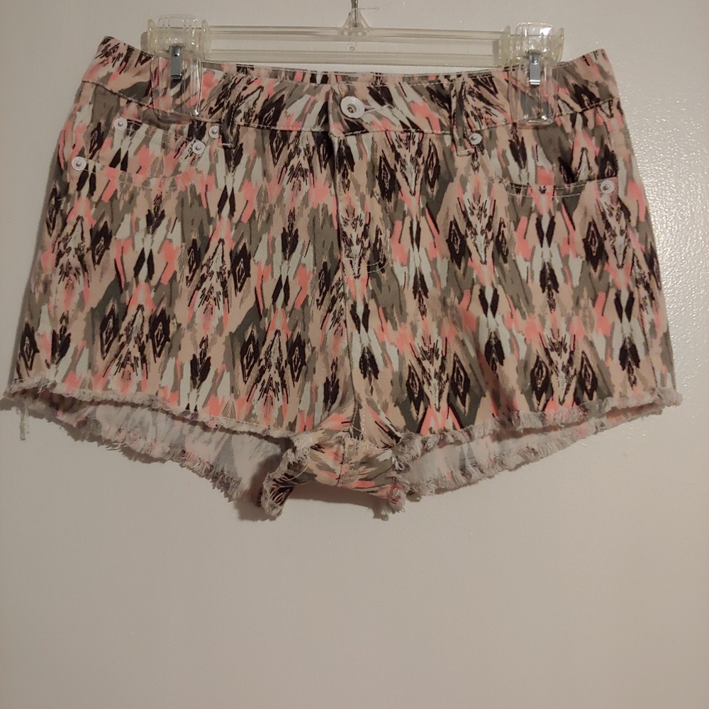 Dollhouse printed denim shorts sz 8 used good cond